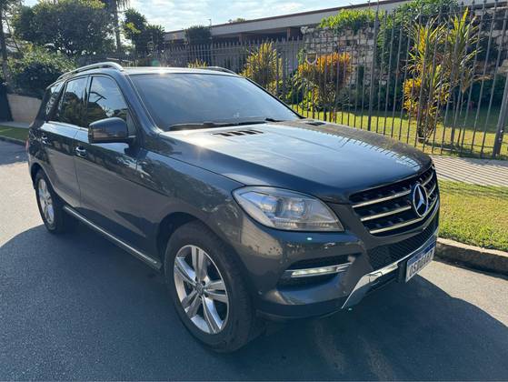 MERCEDES-BENZ ML 350 3.0 BLUETEC V6 DIESEL 4P AUTOMÁTICO MERCEDES-BENZ ML 350 3.0 BLUETEC V6 DIESEL 4P AUTOMÁTICO